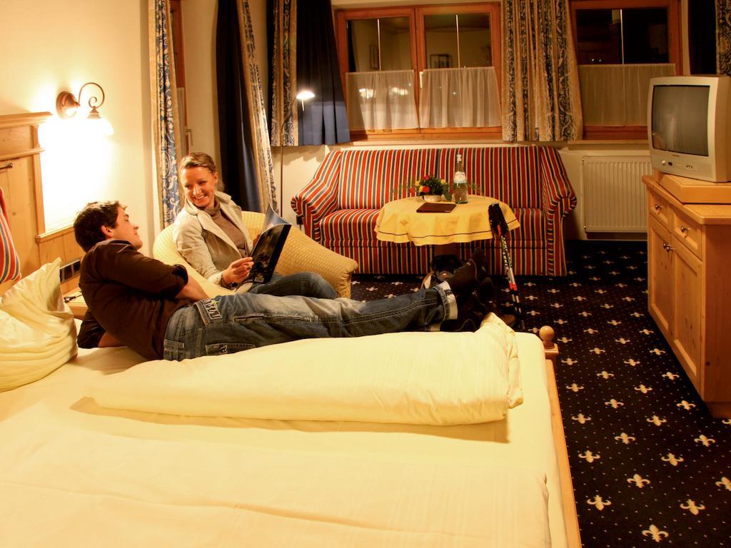 Hotel Gebirgshaeusl Engedey Room photo